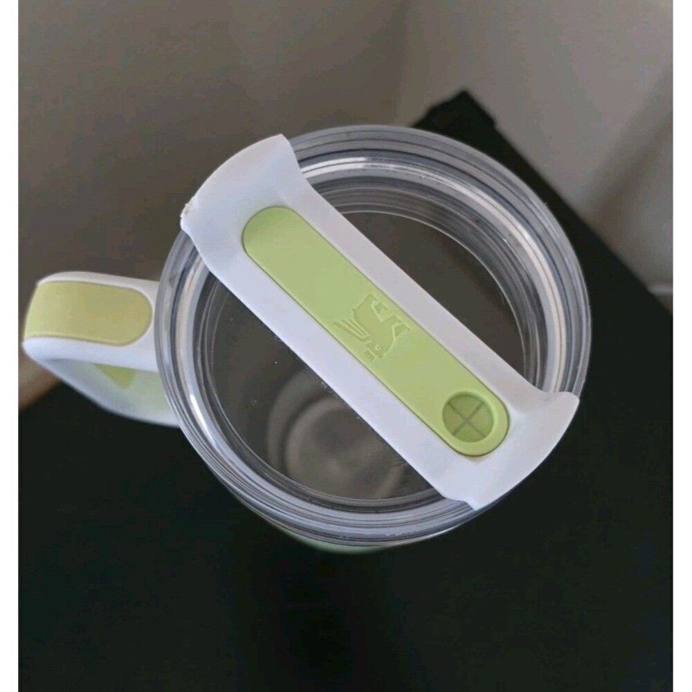 Stanley Cup Quencher H2.0 Tumbler w Lid  40oz Citron Target Ex Sold Out 28 - Picture 7 of 10